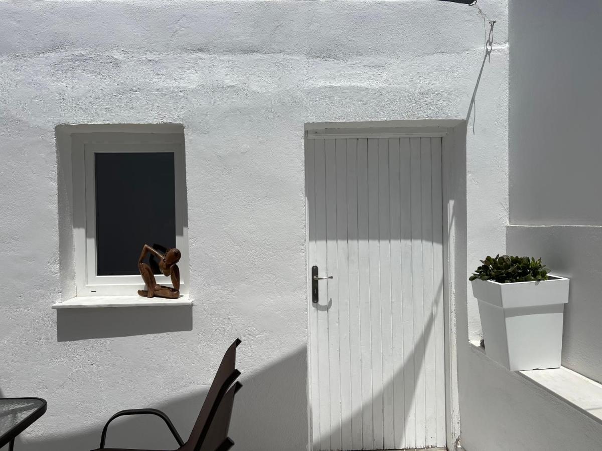 3 Bedroom House Included Free Car Rental بيريسا المظهر الخارجي الصورة